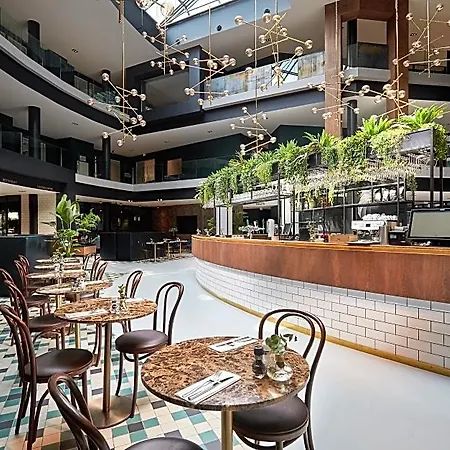 Corendon Amsterdam Schiphol Airport Hotel 4*